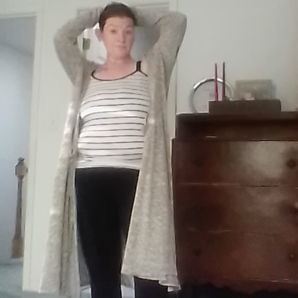 Meet your Posher, Tara - Picture 4 of 4